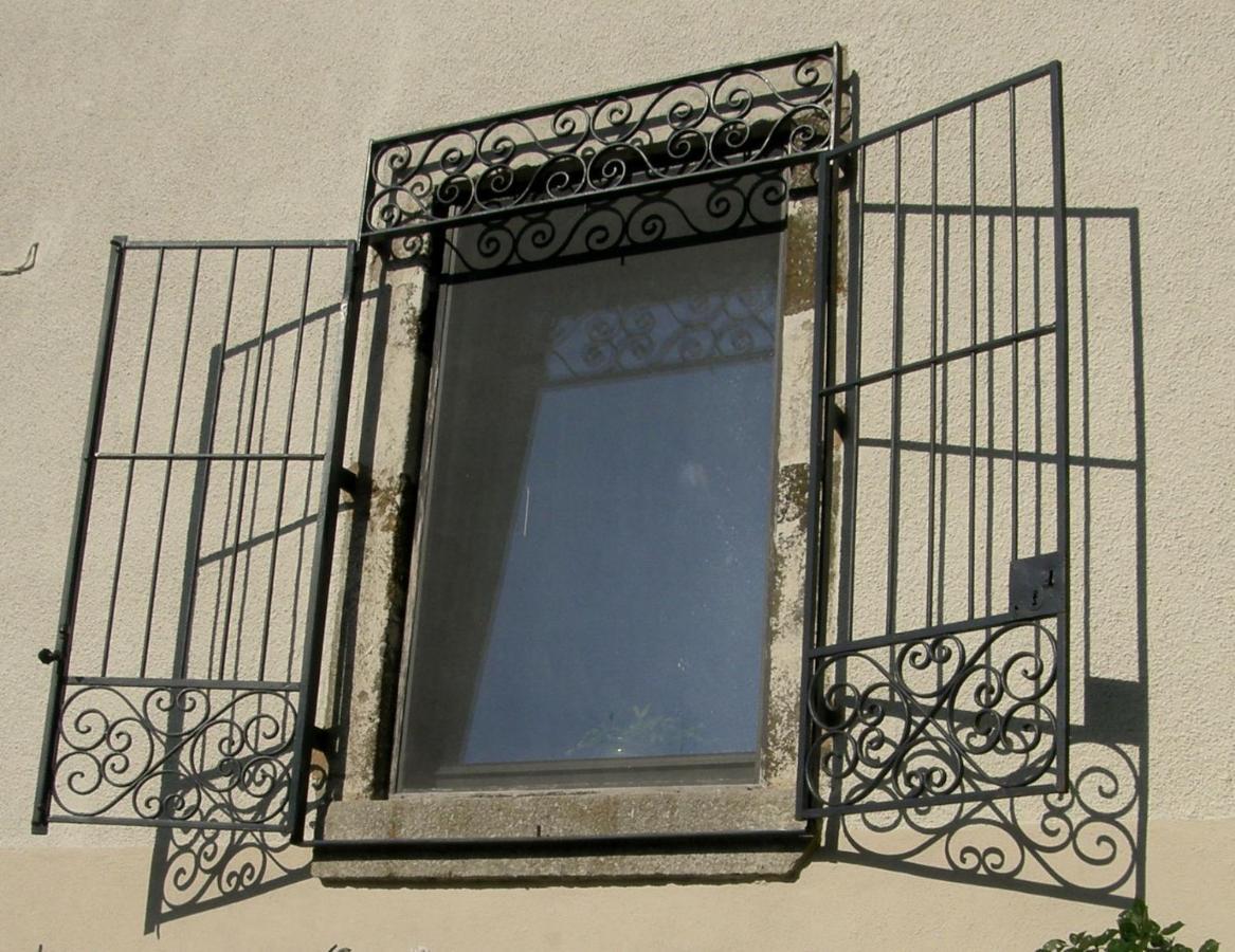 Le Puy-en-Velay Le Logis De La Colombe B&B 외부 사진