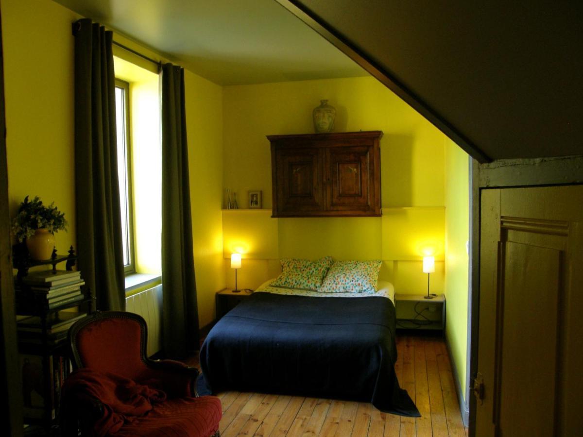 Le Puy-en-Velay Le Logis De La Colombe B&B 외부 사진