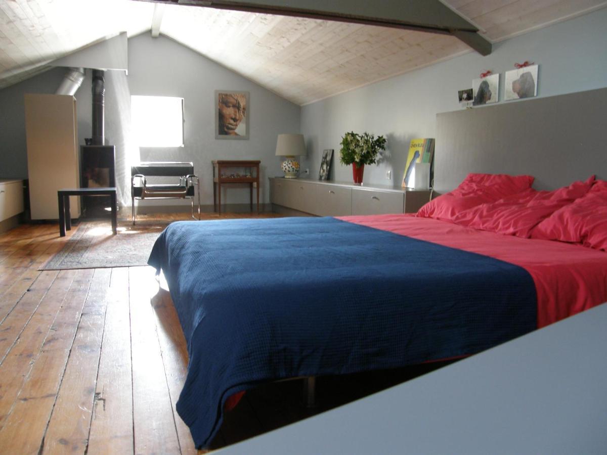 Le Puy-en-Velay Le Logis De La Colombe B&B 외부 사진